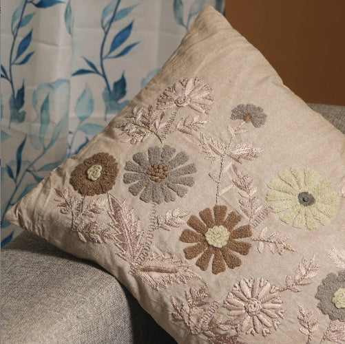 LINEN EMBROIDERY CUSHION
